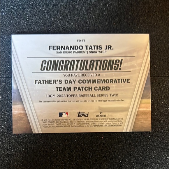 Topps Father's Day Patch Card of Fernando Tatis Jr. Padres - Picture 4 of 4